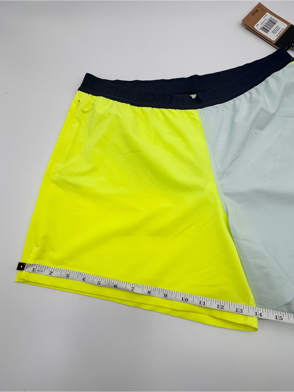 The North Face Wander Shorts Womens Large Colorblock Neon Running Athletic NWT - Picture 6 of 12